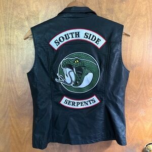 Hot Topic Riverdale Black Faux Leather Embroidered Snake Vest XL Studded Goth